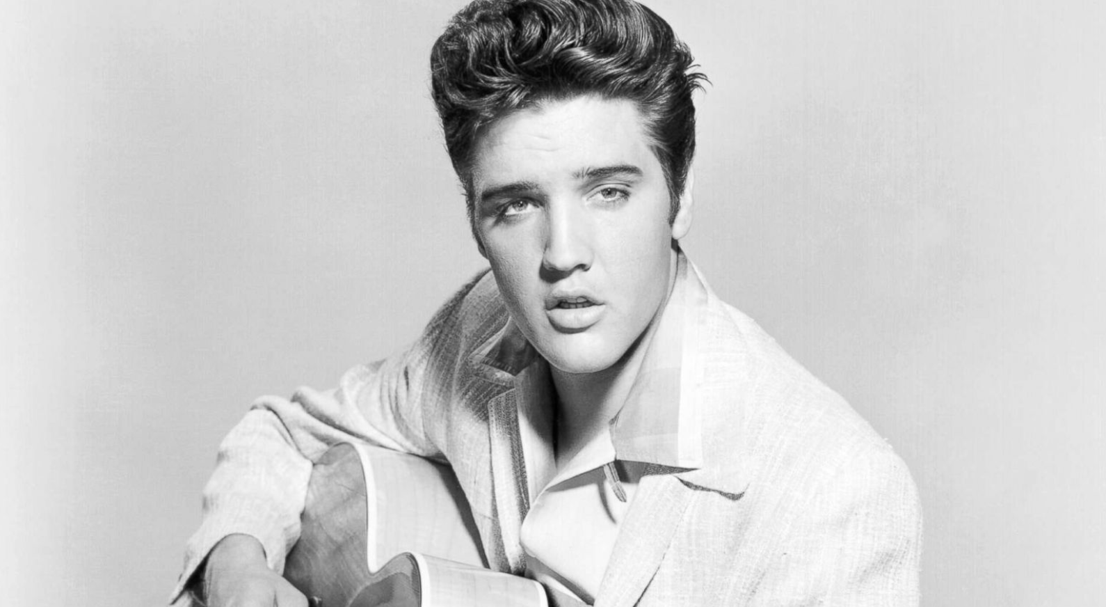 Elvis Presley’s Grave Exhumed After 50 Years: Shocking Discovery Leaves the World Stunned!