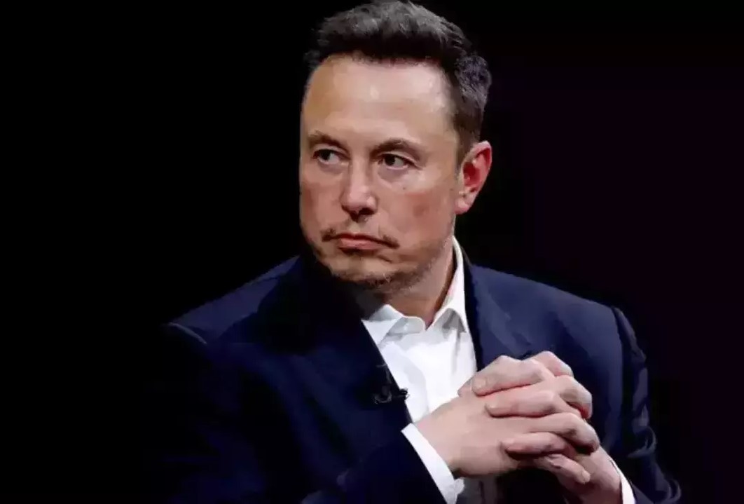 Musk Calls for Impeachment of Judge, Alleging Corruption in Fiery Social Media Post