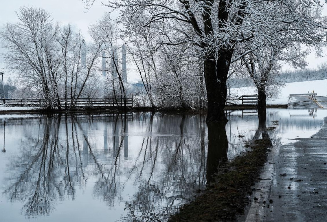 Kentucky Grapples with Destructive Flooding: Over 1,000 Rescued and At Least 8 Confirmed Dead